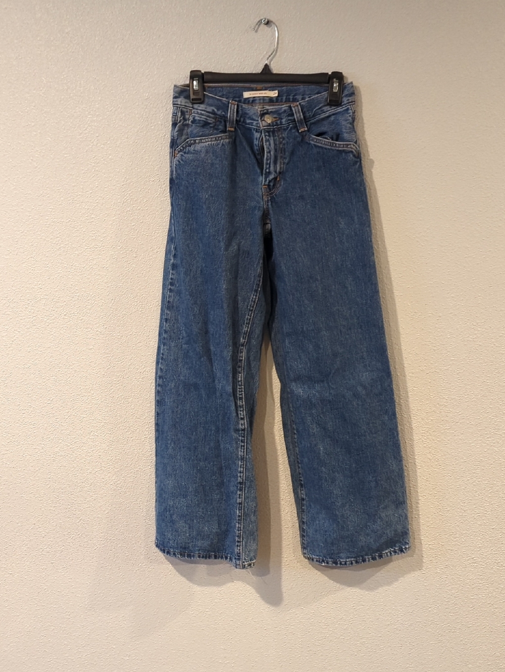 Levi's Classic Straight-Leg Blue Denim Jeans Size 24